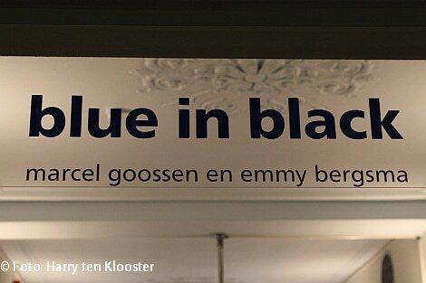 28-11-2009_opening_bleu_in_blac_tentoonstelling_stedelijk_museum_1.jpg